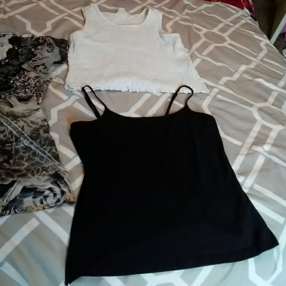 Three Top Bundle - Picture 3 of 8